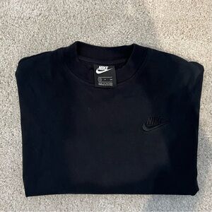 Nike Black Cropped Sweatshirtrt